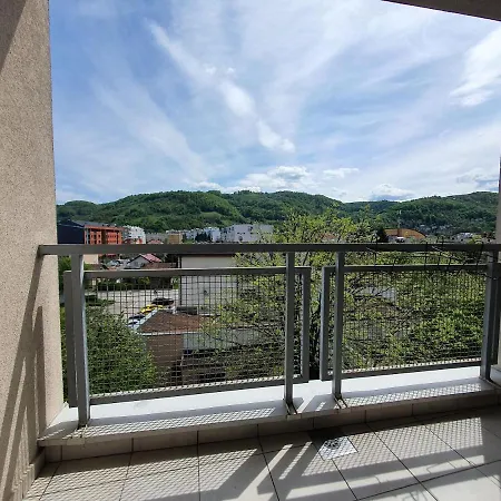 Iva Lux Stan Na Dan *