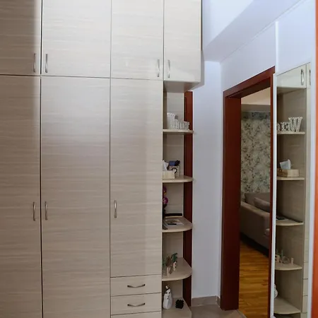 Apartment Iva Lux Stan Na Dan *